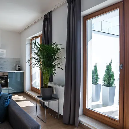 Mb - By The Sea Batorego 7